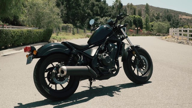 2017 Best Lightweight Streetbike - Honda Rebel 500