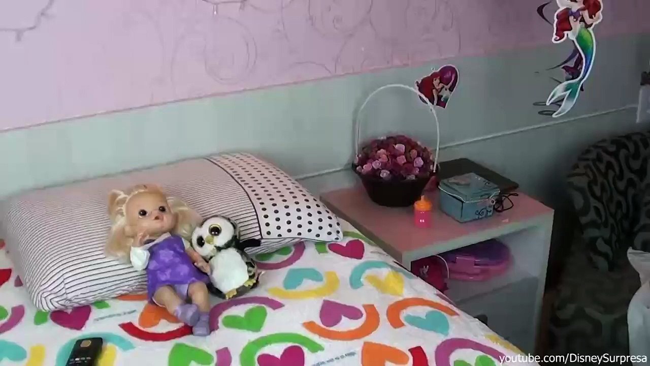 Minha Baby Alive está Machucadinha??? Historinha com Bia Bagunça e Bela | DisneySurpresa