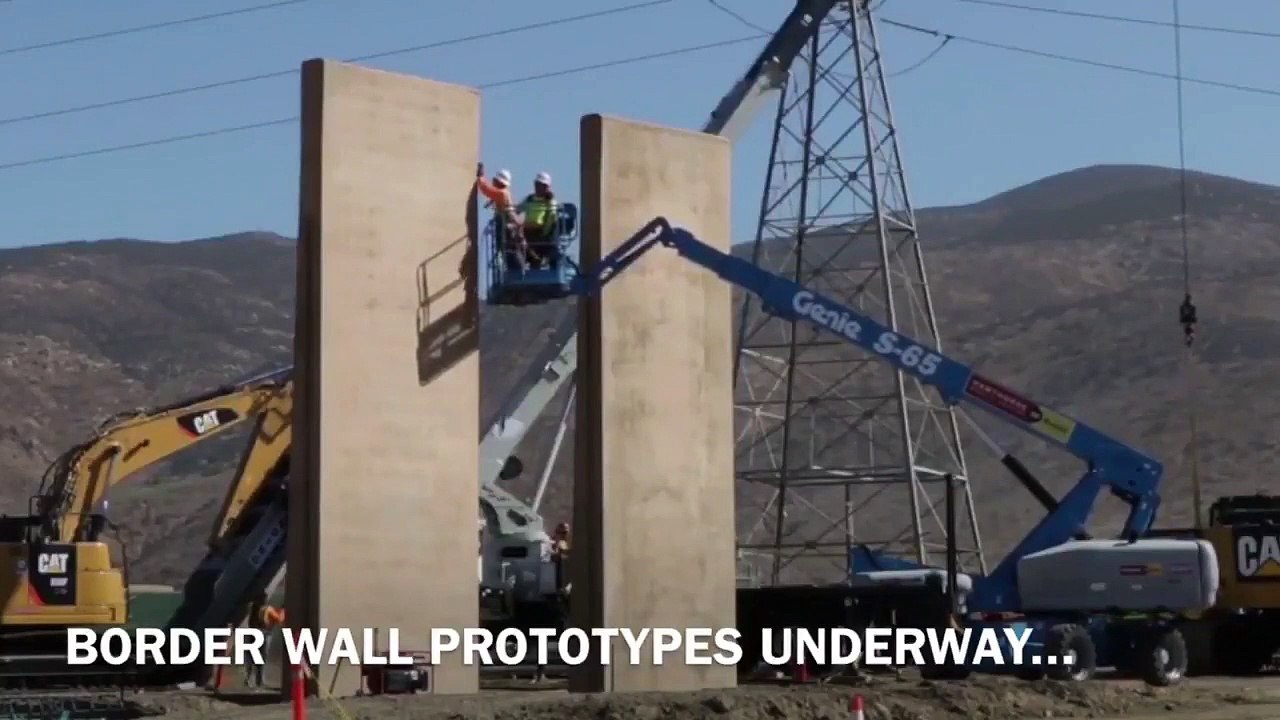 Muestra Trump prototipos del muro