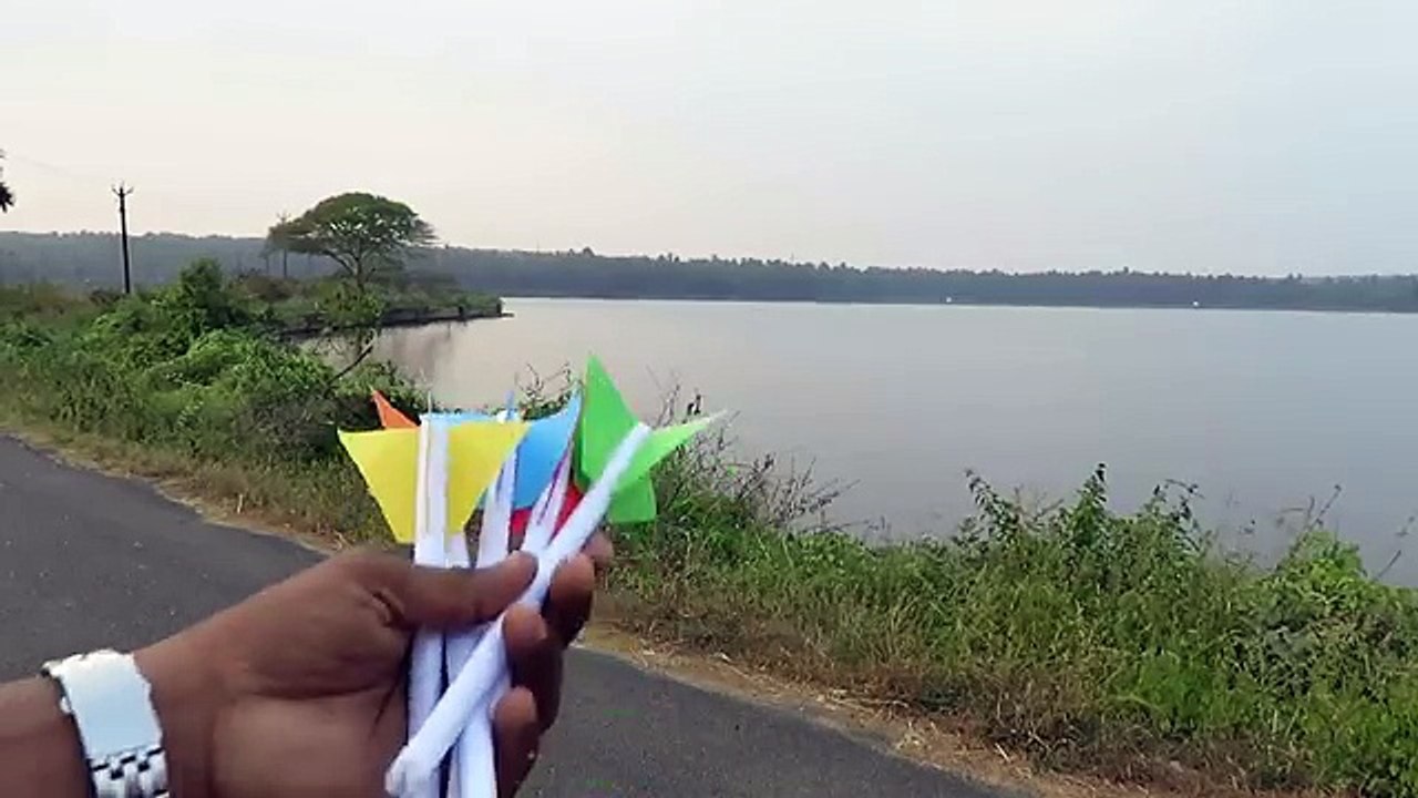 How to Make a simple Rocket Launcher - Easy paper Rocket launcher Tutorials