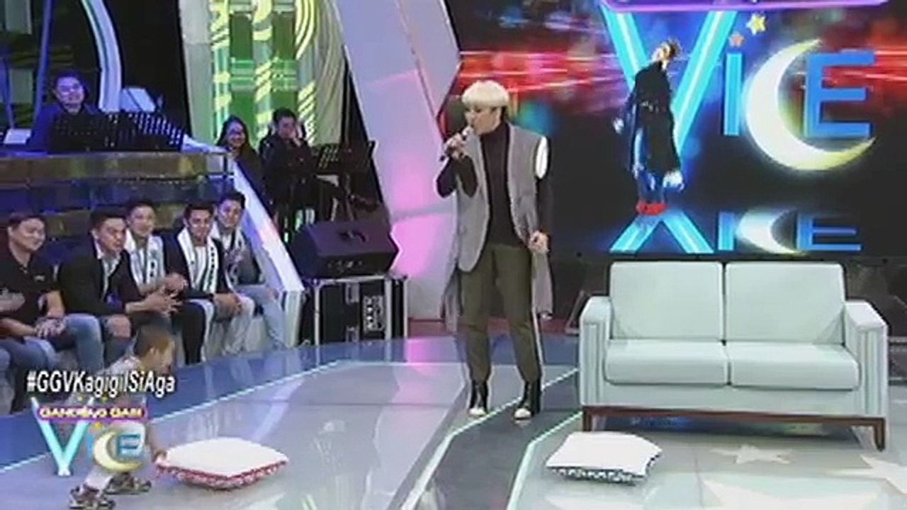 Gigil Kid Carlo Mendoza to Vice Ganda: 'Hindi raw totoo yung buhok mo?'