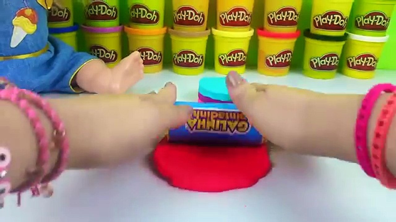 BABY ALIVE MINHA BONECA SARINHA FAZENDO BOLO DA MINNIE MASSINHA DE MODELAR PLAYDOH