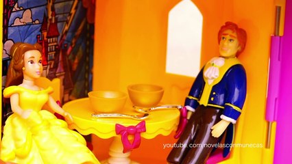 Juguetes Polly Pocket de La Bella y la Bestia - Bella extraña a Bestia Adam se pone celoso