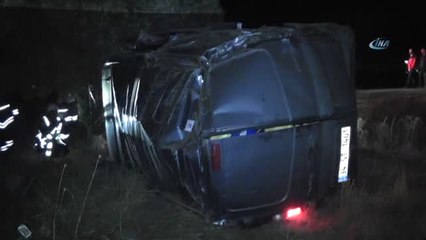 Takla Atan Minibüs Şarampole Yuvarlandı: 1 Ölü