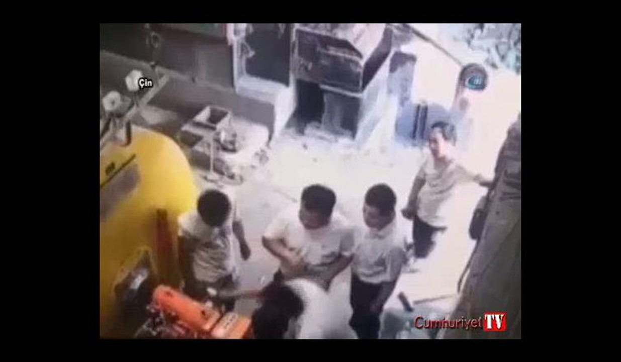 Çin'de yakıt tankı böyle patladı: 6 yaralı