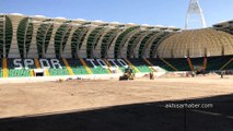 Spor Toto Akhisar Belediye Stadyumunda koltuk montajı tamamlandı