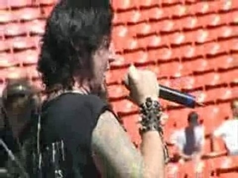 09 - Not Falling - Mudvayne - Live @ Salt Lake City