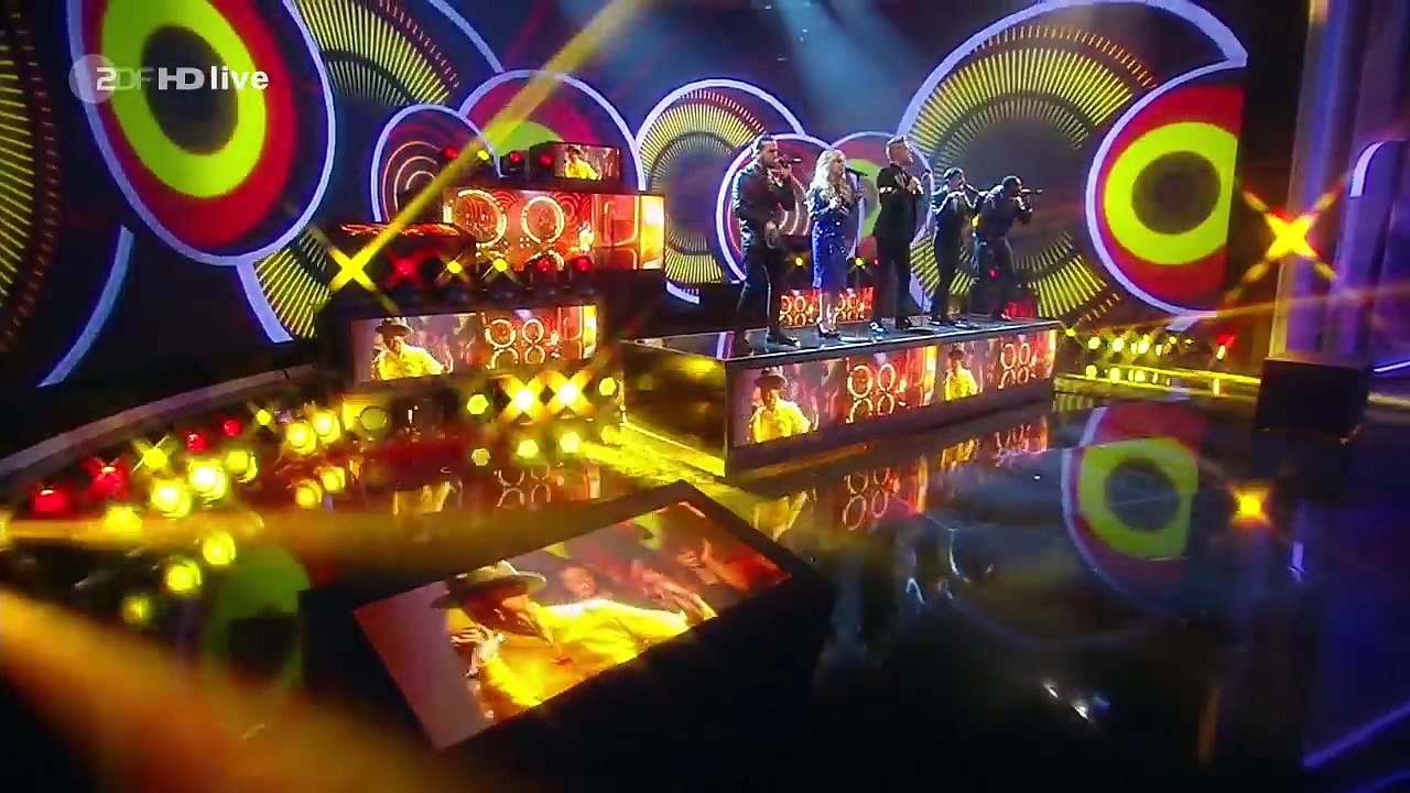(Ptx)  Pentatonix on the German TV Show Wetten Dass.. 13.12.2014-DClkHxrX4bw
