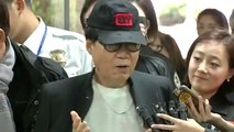 '그림 대작' 조영남, 1심 사기 혐의 유죄 선고 / YTN