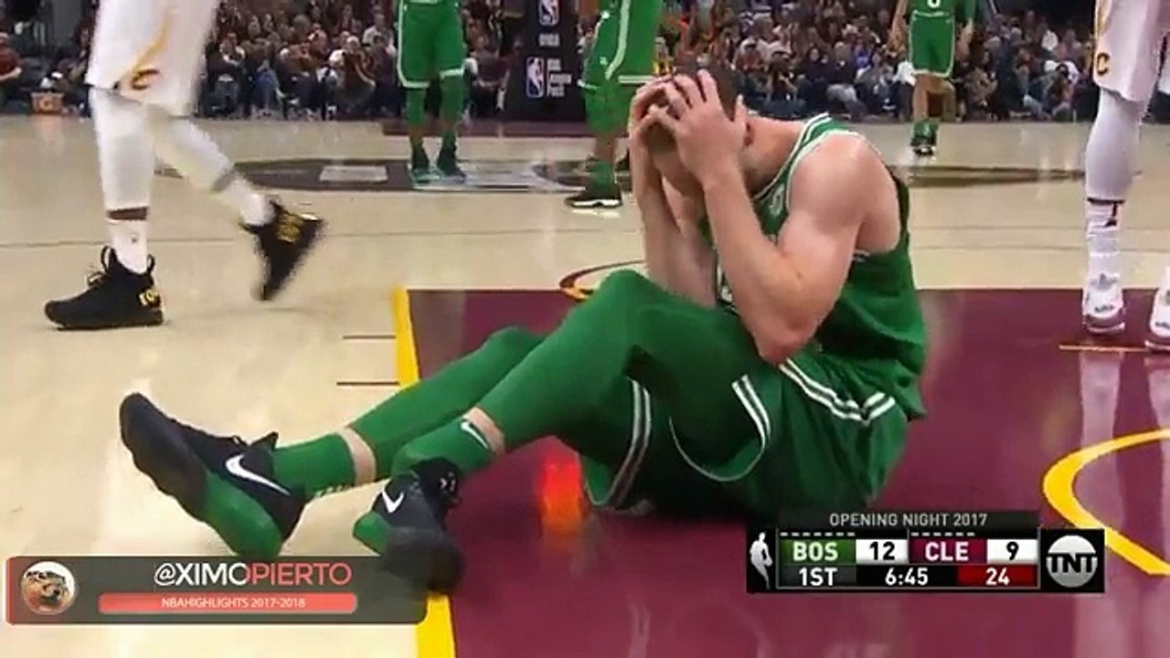 A arrepiante lesão de Gordon Hayward no primeiro jogo pelos Celtics