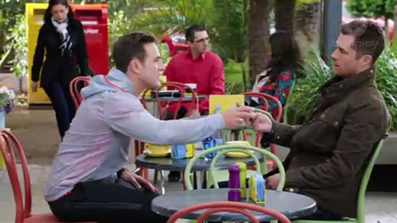 Neighbours 18th October 2017