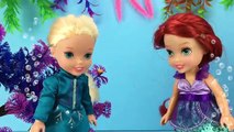Frozen Elsa Toddler Swims in a Fish Bowl! With Frozen Anna and Ariel Toddlers Plus more!