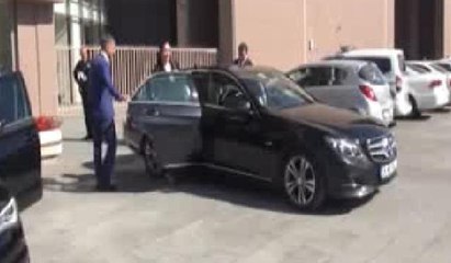 İsmail Küçükkaya adliyeden ayrıldı