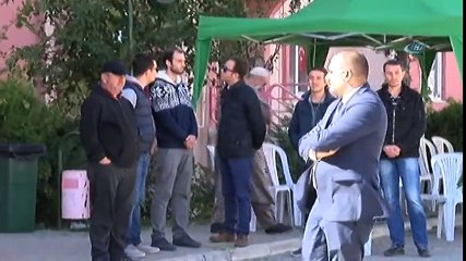 Bakan Albayrak Şehit Evini Ziyaret Etti