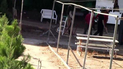 Kim Kardashian Feeling Sexy In Spandex While X-Mas Tree Shopping With Kourtney