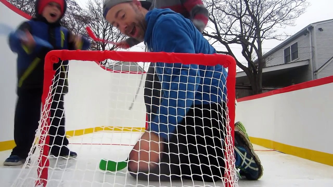 KNEE HOCKEY WINTER CLASSIC - WITH CUSTOM OUTDOOR RINK
