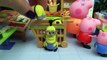PEPPA PIG y los MINIONS travesuras en el SUPERMERCADO Juguete Playmobil Vídeos de Peppa Pig