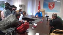 Samsunspor Teknik Direktörü Engin İpekoğlu Türk Futbolunun Genel Sıkıntısı 'Yan Toplar'