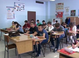Povećanje penzija i plata zaposlenima u javnom sektoru , 18. oktobar 2017 (RTV Bor)