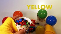 Sayılarla saymak ve sürpriz oyuncaklar ve yumurta ile renkleri öğrenmek öğrenin