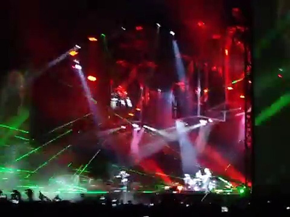 Muse - New Born, Foro Sol, Mexico City, Mexico  4/20/2010