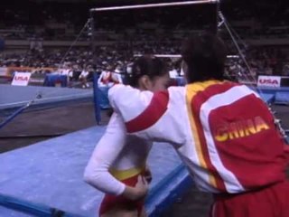 Huang Mandan - Uneven Bars - 2001 Pontiac American Team Cup - Women