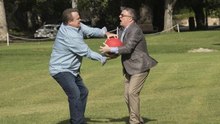 Modern Family Season 9 Episode 4 : S*x, Lies & Kickball Full HD Streaming !!
