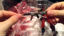 Распаковка и обзор фигурки Дэдпул/Deadpool от Marvel Select