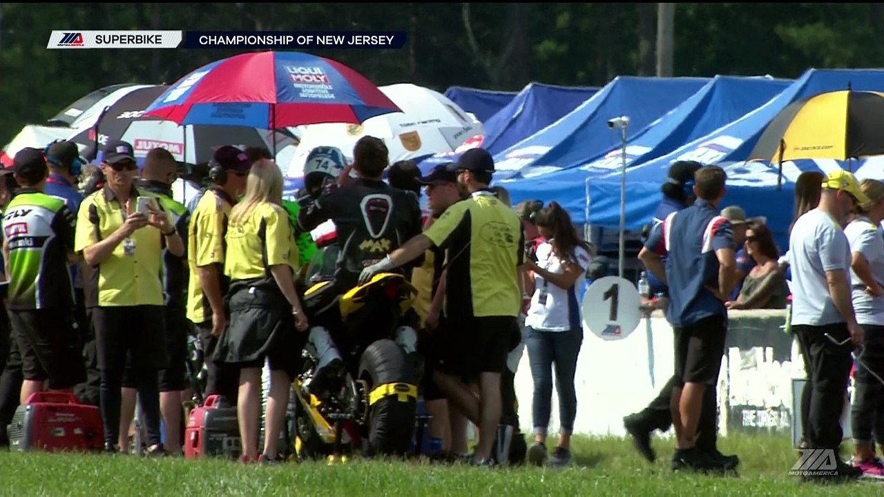 2017 MotoAmerica Championship Of New Jersey Superbike Race 2