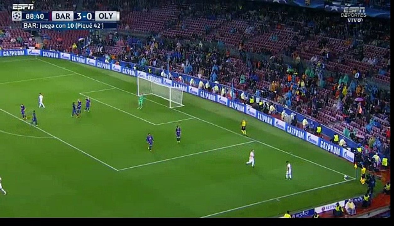 FC Barcelona  3  - 1  Olympiakos Piraeus 18/10/2017  Dimitrios Nikolaou Super Goal 90' Champions League HD Full Screen .