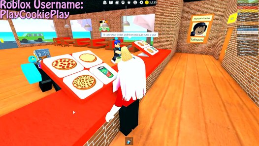 Cashier Work At A Pizza Place Restaurant Roblox Lets Play Online Games Video Dailymotion - fashion frenzy summer dress up runway show video cookie swirl c let s play online roblox video dailymotion