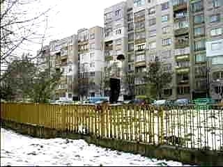 r0v3r doing backflip