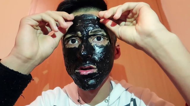 100+ LAYERS OF BLACK HEAD PEEL OFF MASK CHALLENGE!!!