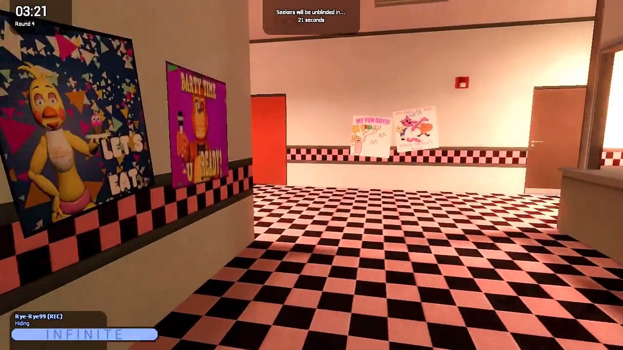 ANIMATRONICS HIDE AWAY! || FNAF Gmod Map || Hide & Seek || Zany Gmod #10