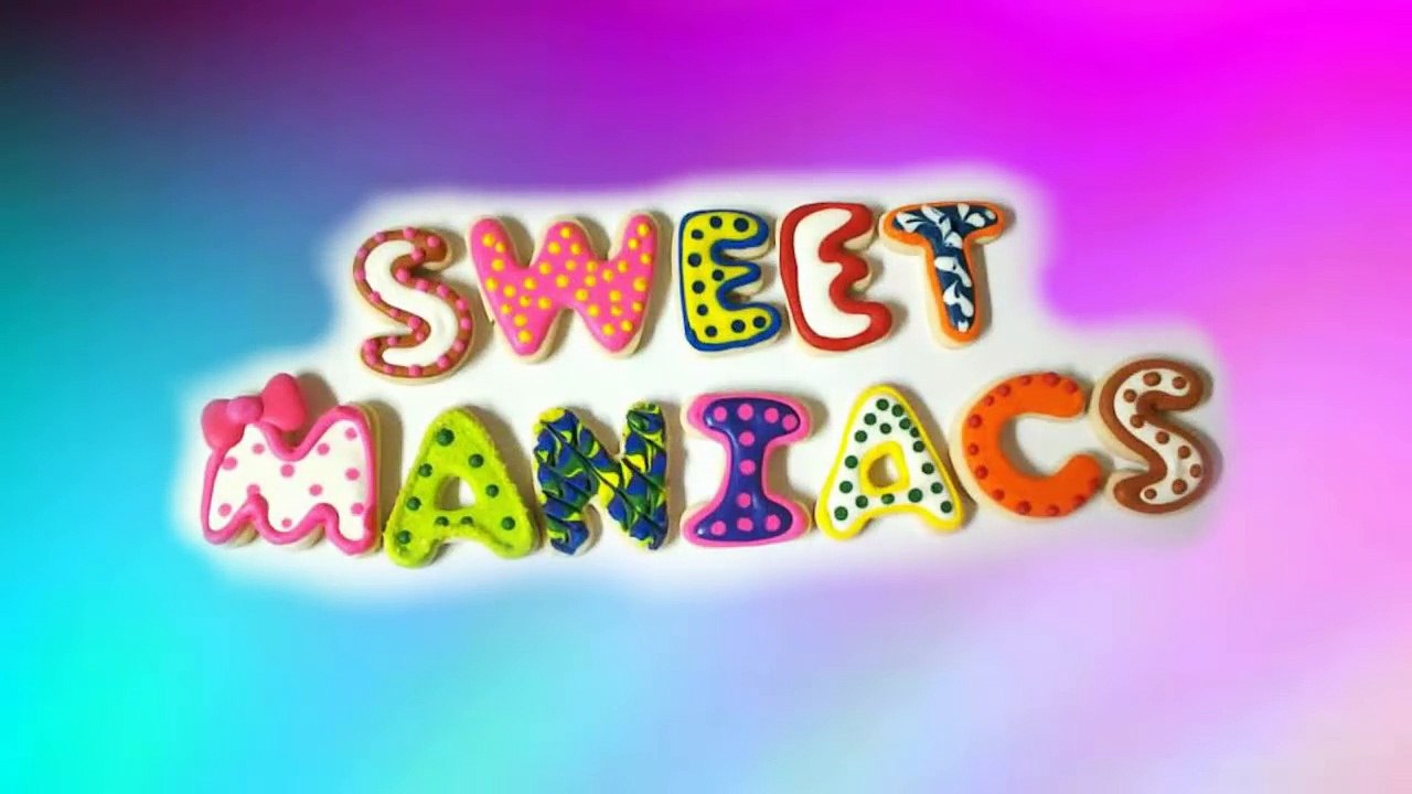 How to Make MARSHMALLOW FONDANT & Color!