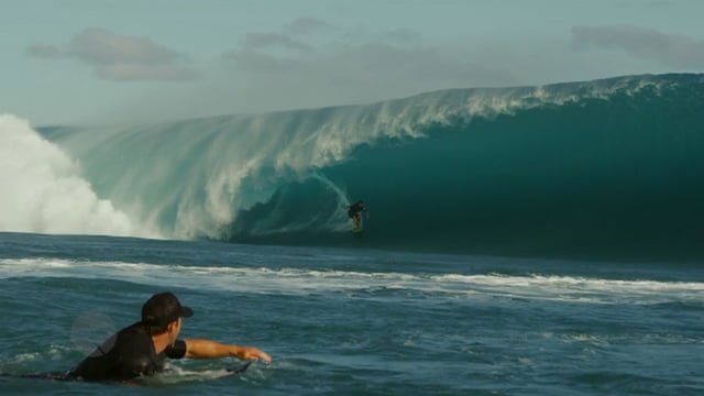 Wall Of Skulls 03 | Billabong | Skuff TV Surf