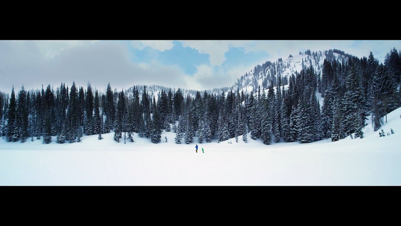6 Below - Eric falls trough the ice