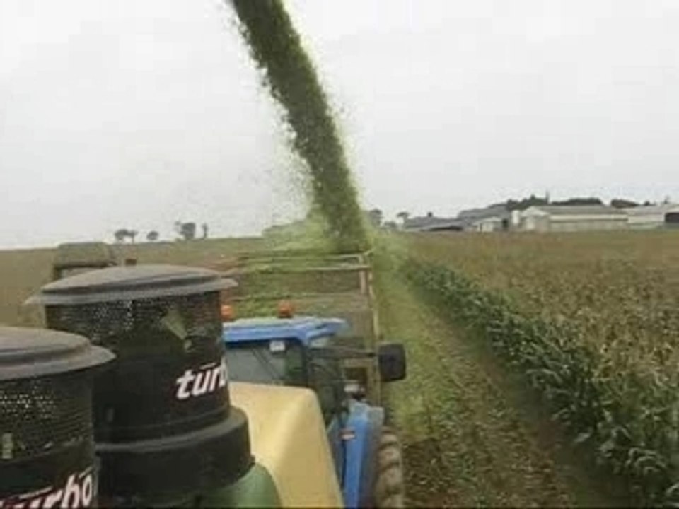 Ensilage de Maïs 2007 Tony Séquence N°8