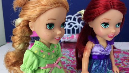 Bad Baby Anna Messes with Frozen Elsa and Little Mermaid Ariel Part 1 Plus Frozen Babies and More!