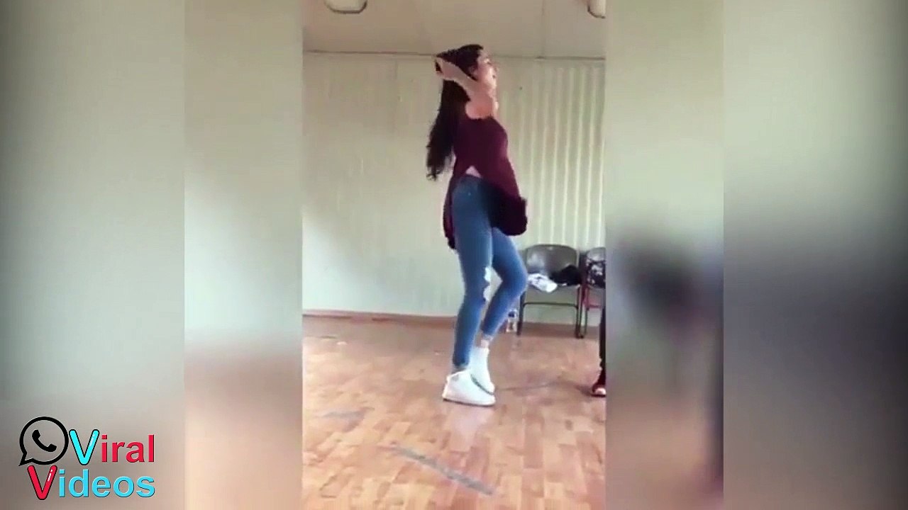 Beautiful Girl Dancing On Romantic Music Viral Videos