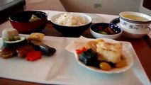 The airplane food when flying singapore airlines suites!