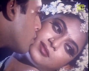 Bangla hot song_আঁকাশেতে চাঁদ উঠেছে [ভয়ংকর বিশু] Akashete Chad Utheche । Bangla Movie Song - Riaz, Shabnur