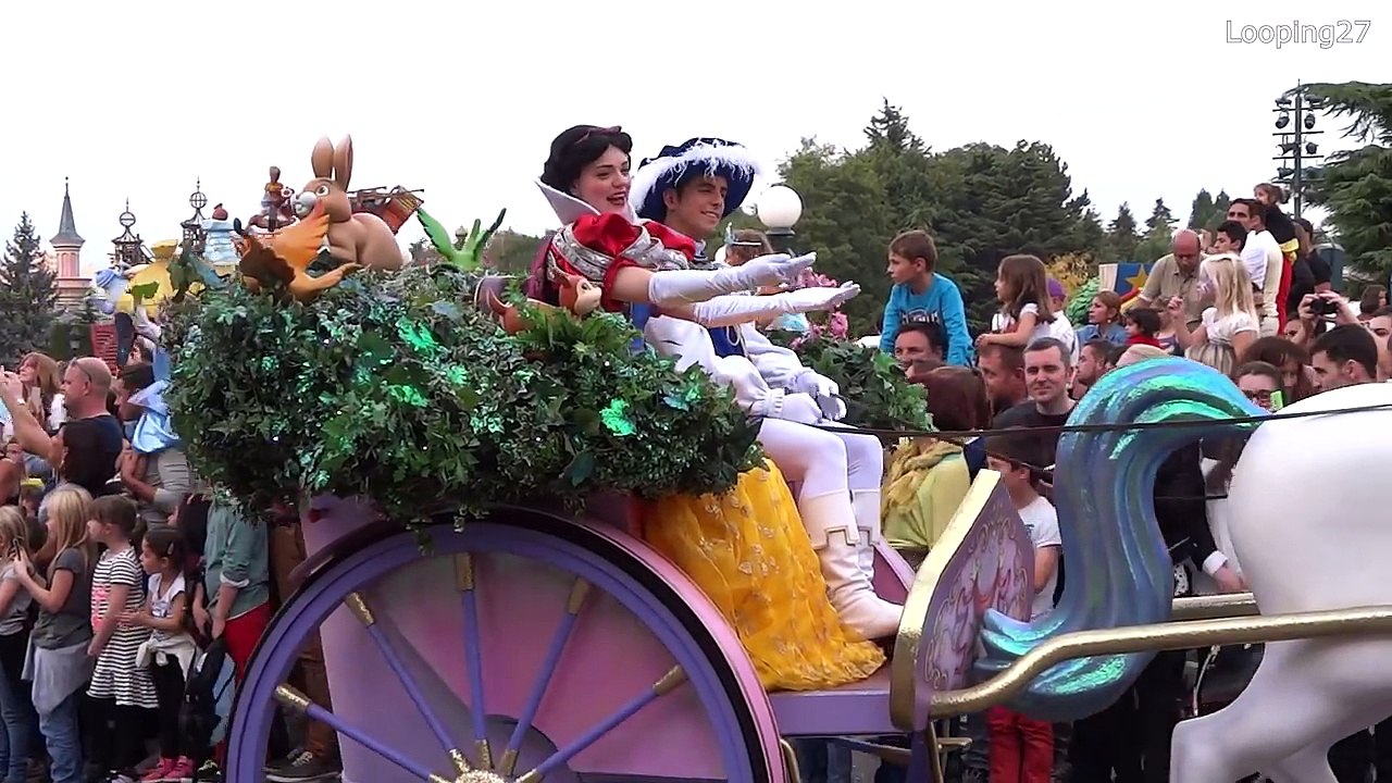 Disney Magic on Parade - Disneyland Paris new/2016 (full show) HD