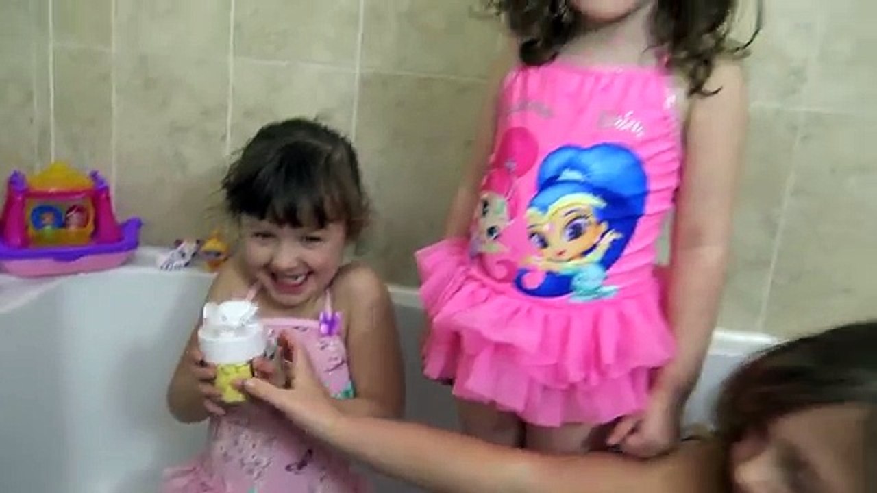 Baby Sisters are crazy human ice cream sundaes | The Disney Toy Collector