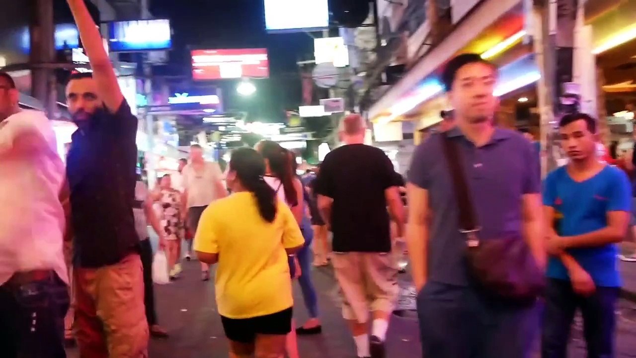 Thailand Pattaya Night walk in Walking Street 2017