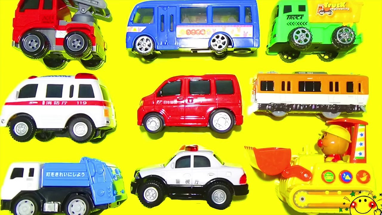 【はたらくくるま超人気動画まとめ①】子供が夢中の連続再生★踏切 電車 働く車 きかんしゃトーマス 機関車 アンパンマン 乗り物 救急車 バス 滑り台が登場♪のりものあつまれ！子供向けおもちゃアニメ