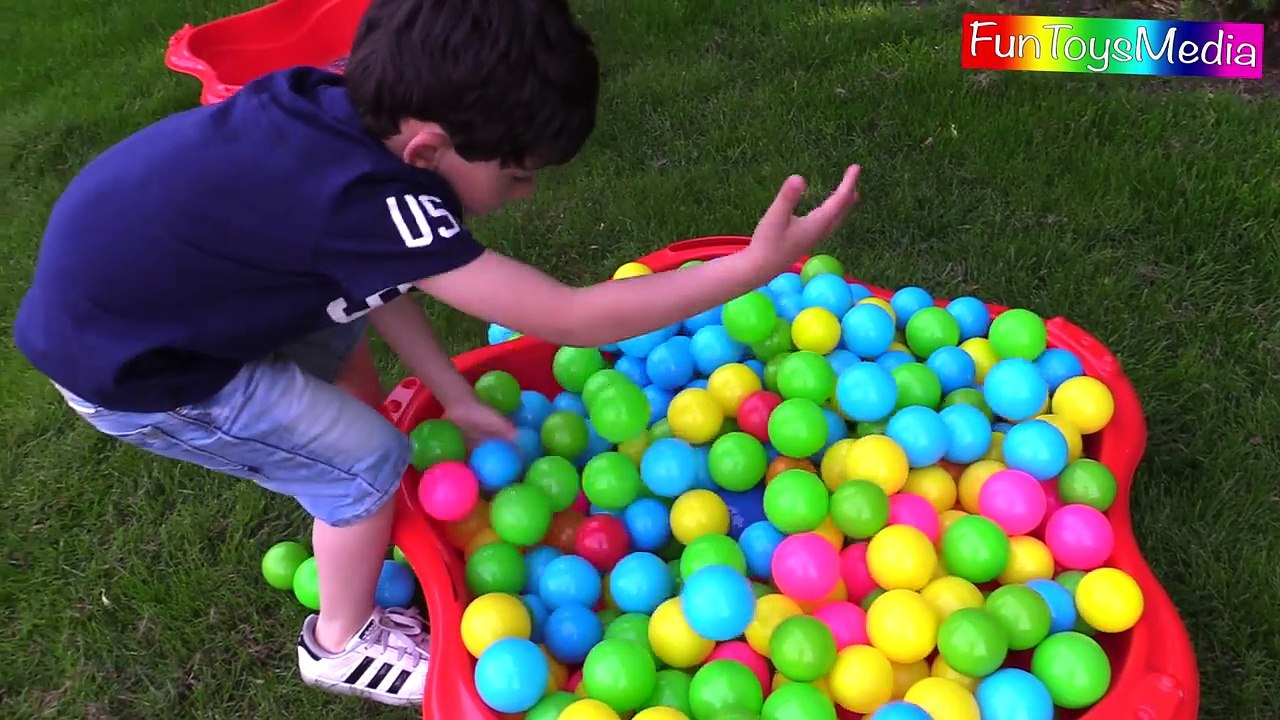 Huge Eggs Surprise Toys Hunt Challenge! Finding Colors Easter Eggs Disney Cars Toys