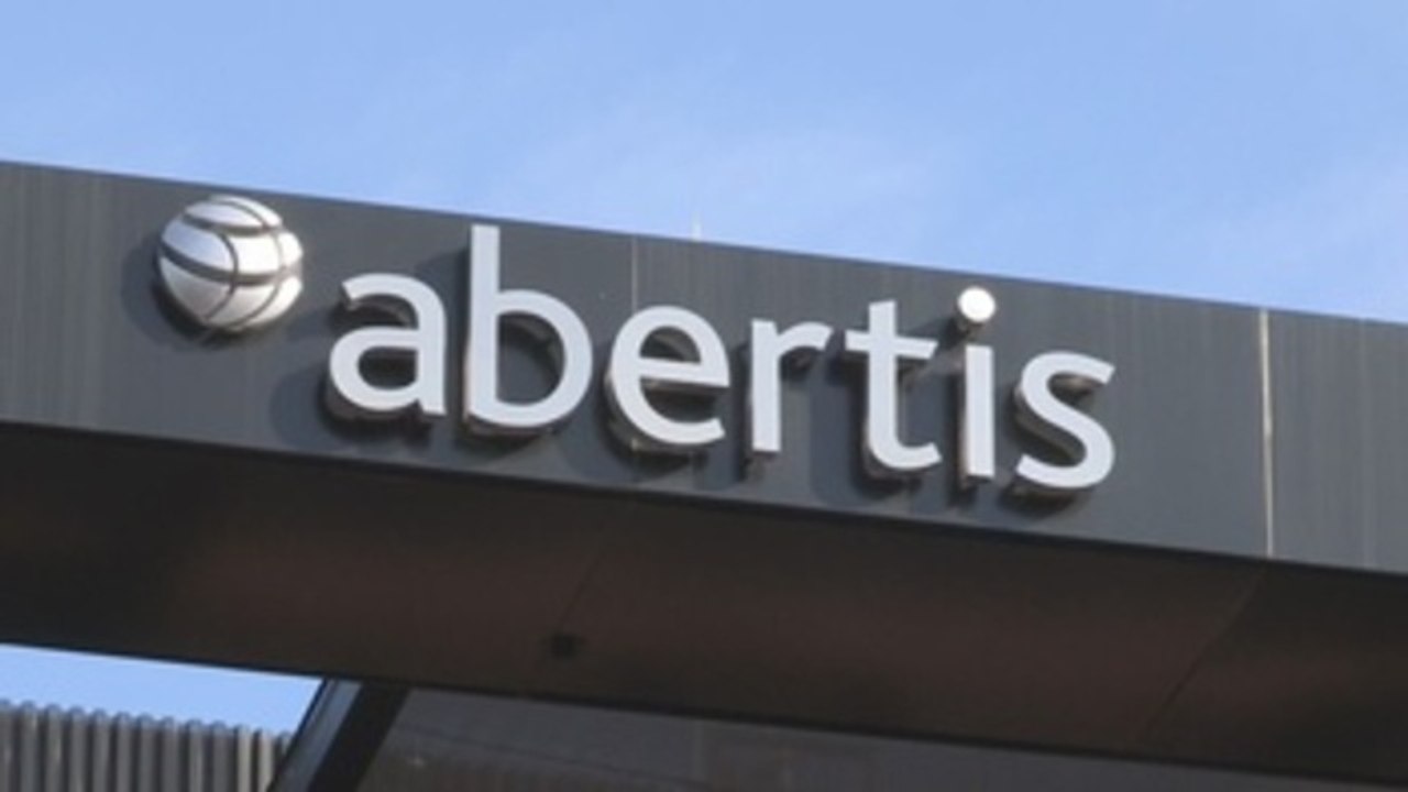 ACS se suma a la puja por Abertis con una contraopa a través de Hochtief