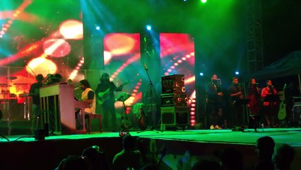 when ARIJIT SINGH started crying in live performance.