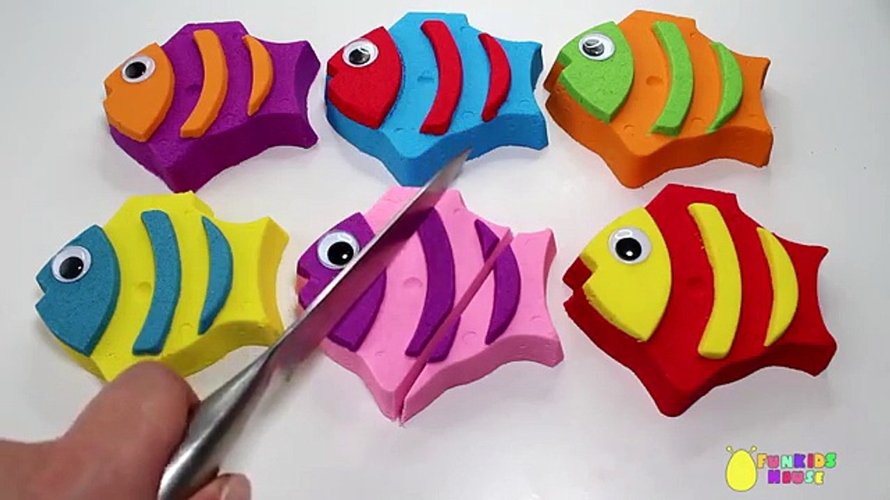 DIY Kinetic Sand Fish Learn Colors Cutting Kinetic Sand for Kids